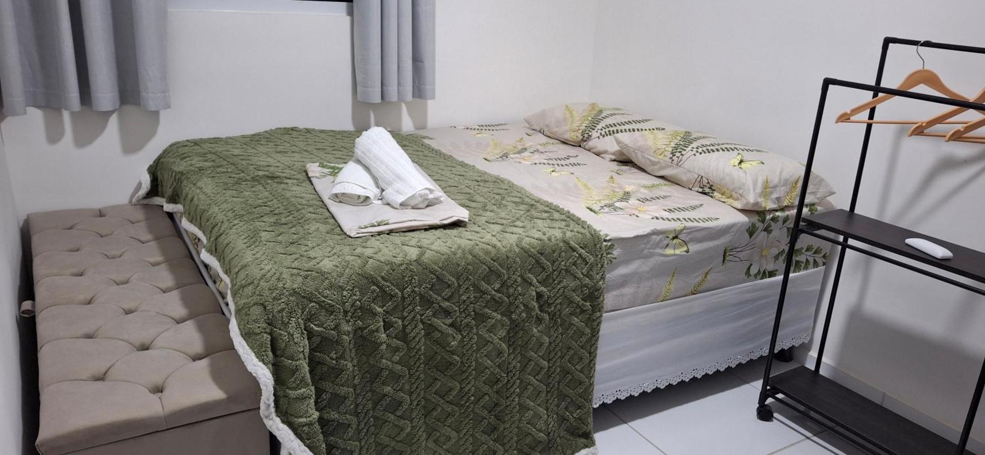 Apartamento Ap 2 Quartos Tipo A Passos Da Da Barra *
