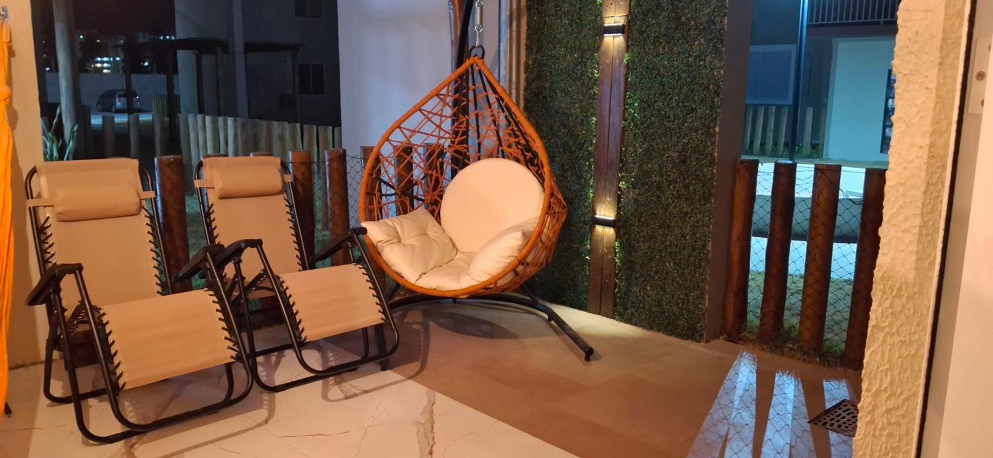 Apartamento Ap 2 Quartos Tipo A Passos Da Da Barra *